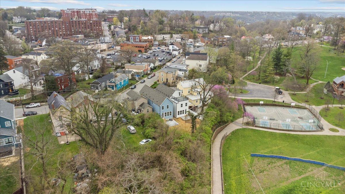 1906 Pogue Avenue #A, Cincinnati, Ohio image 37