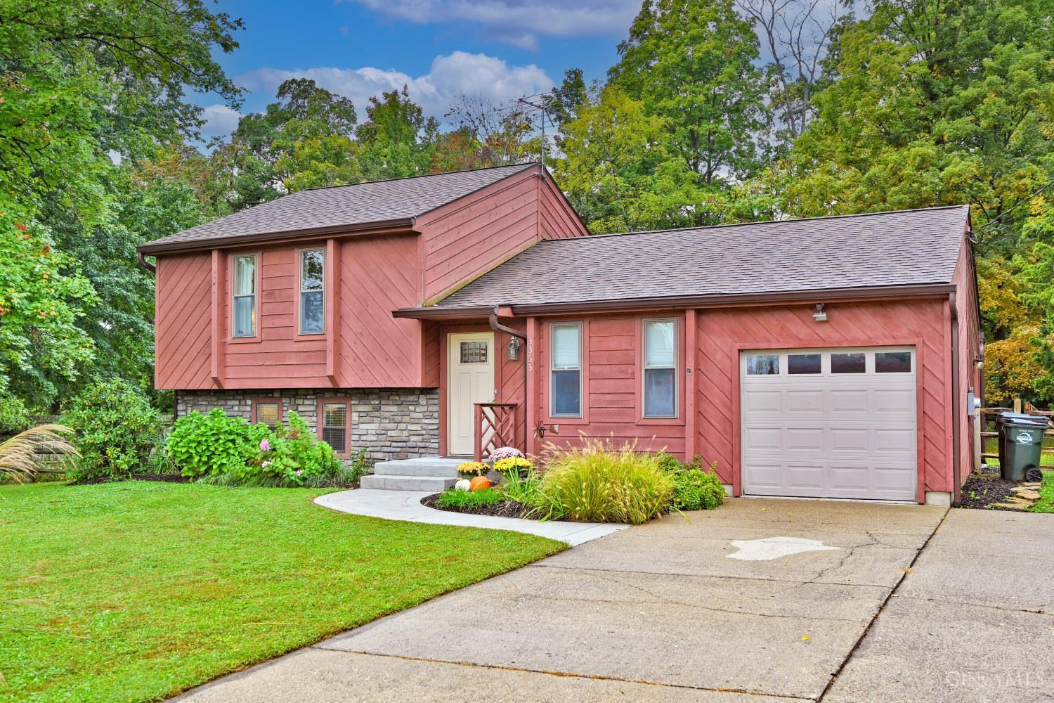 3353 Jenny Lind Road