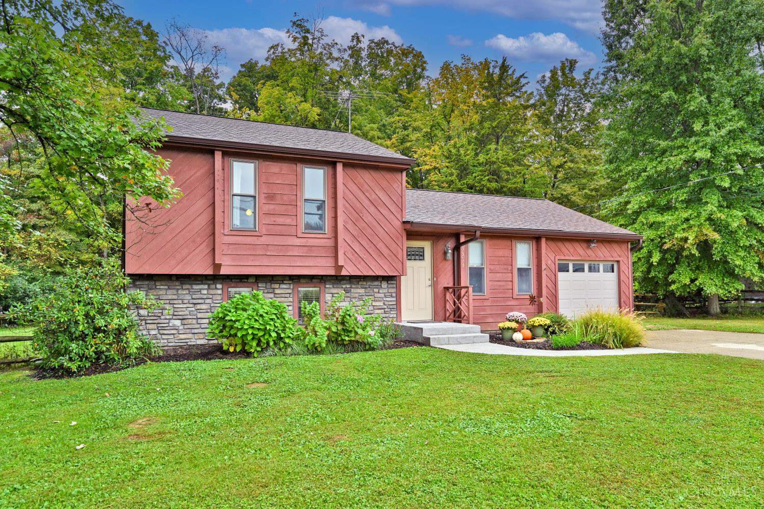 3353 Jenny Lind Road