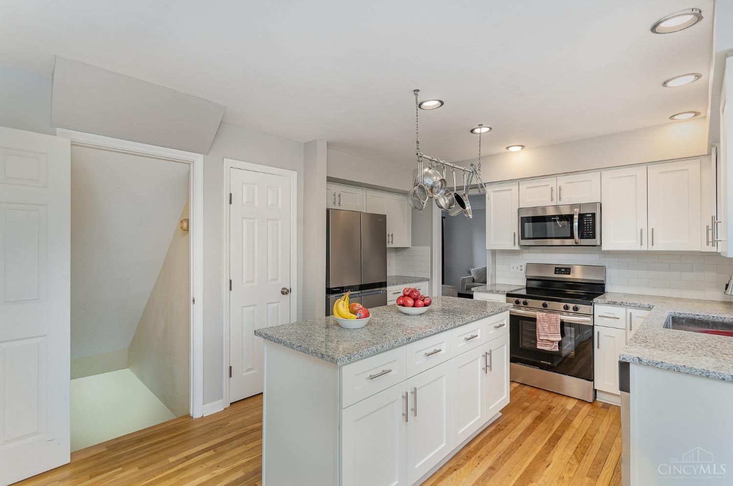 7266 Mallard Drive, West Chester, Ohio image 9