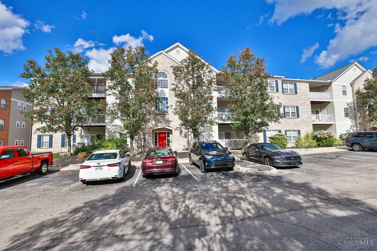 5413 Michelles Oak B