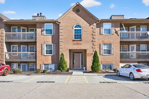 Photo of 9450 Crockett Pass, West Chester, OH 45011 (MLS # 1864083)