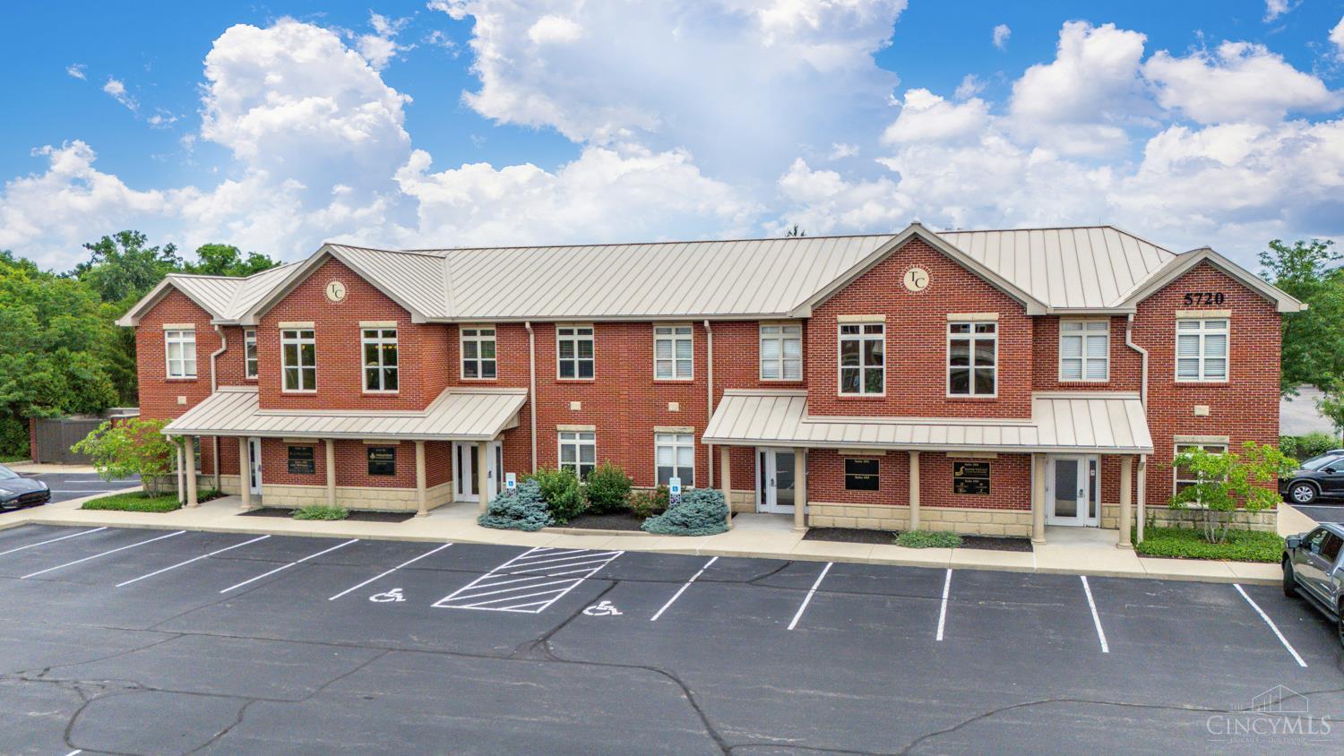 5720 Gateway Boulevard 102