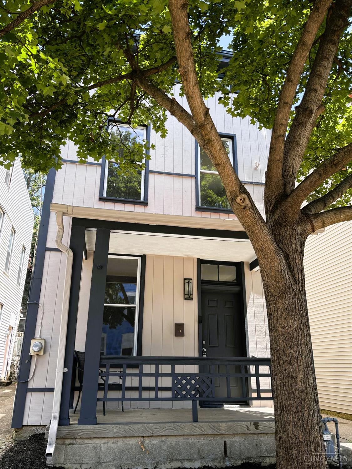 2224 Victor Street