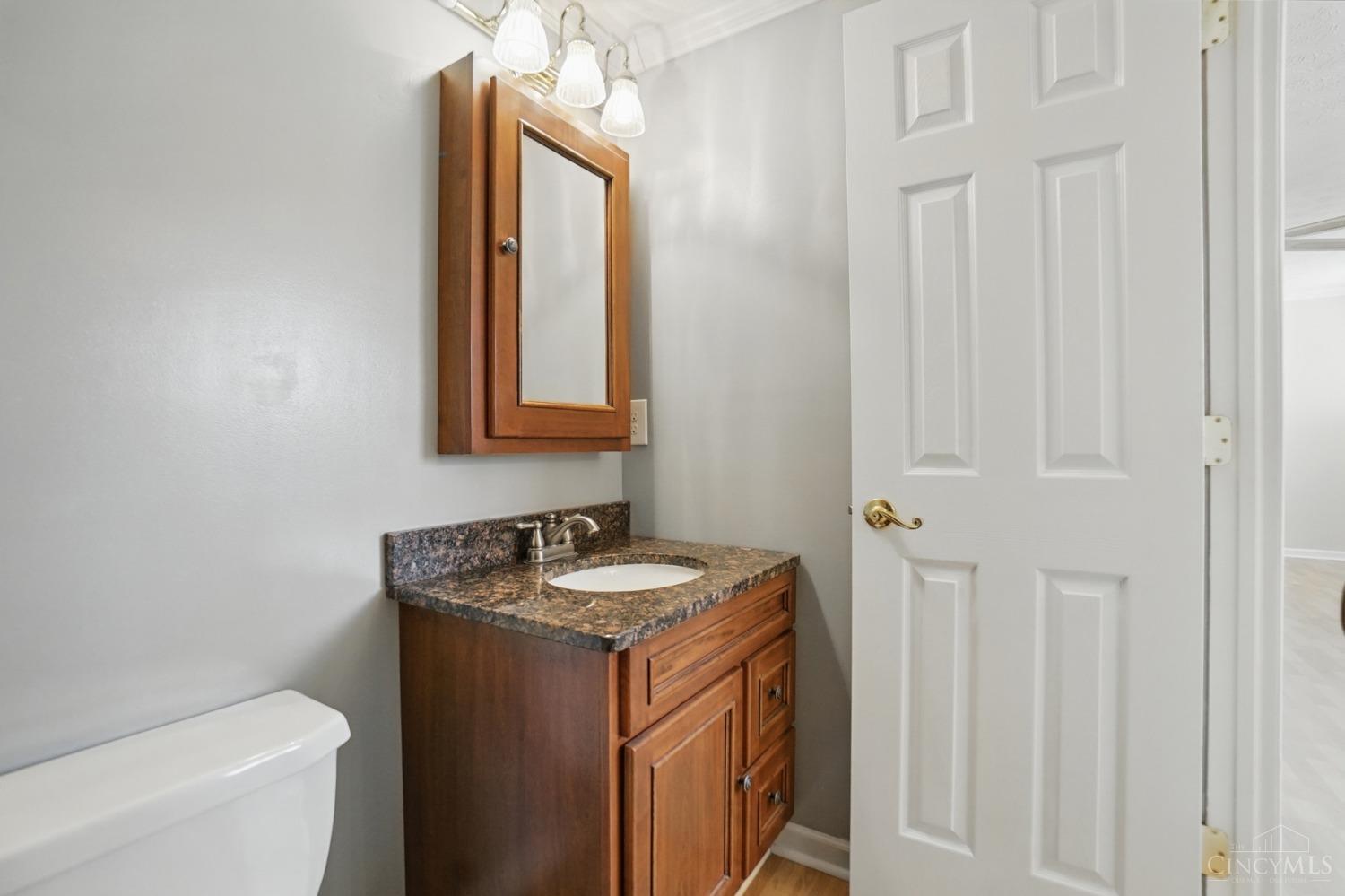 11651 Montvale Drive, Colerain Twp, Ohio image 27