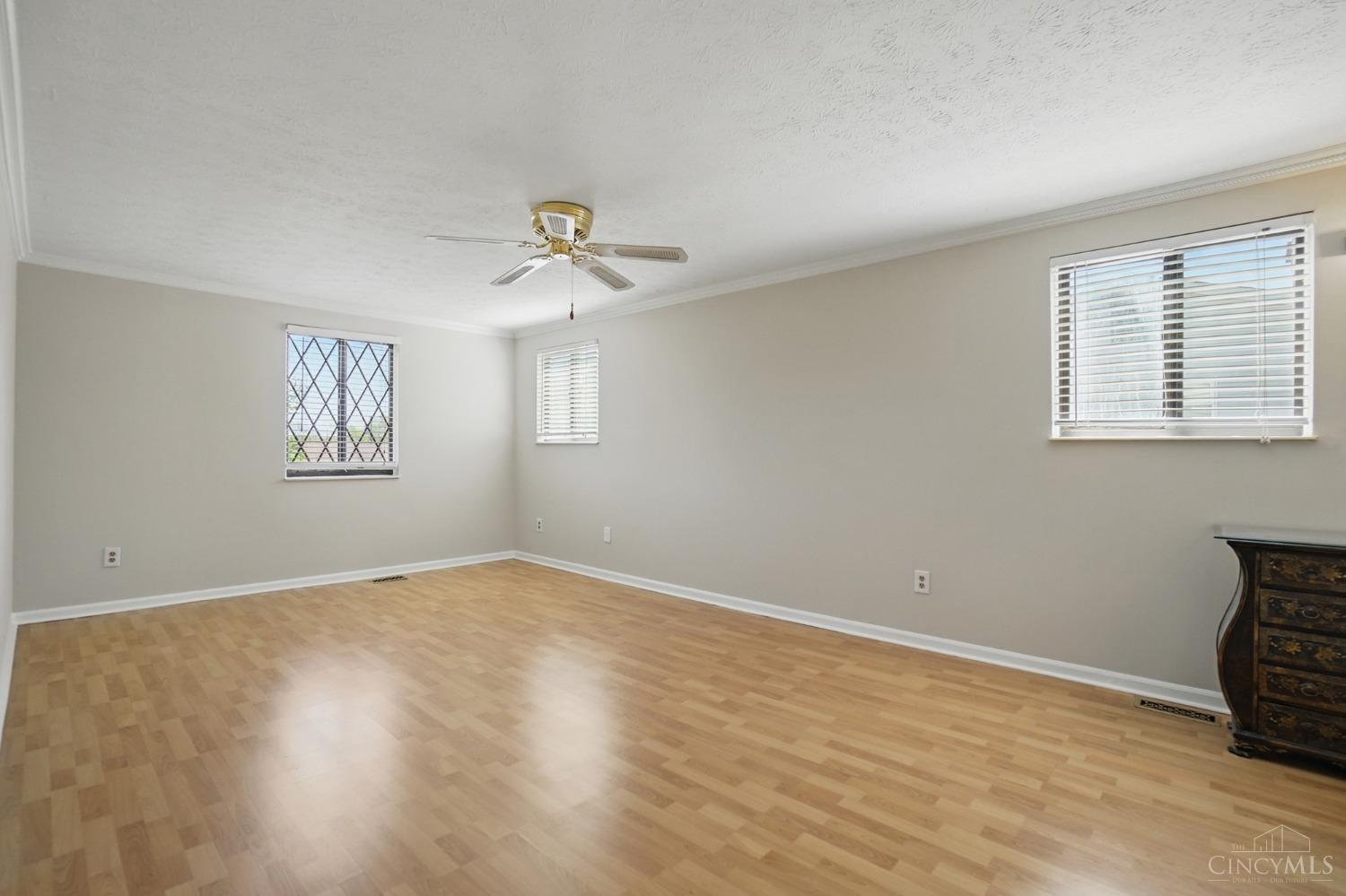 11651 Montvale Drive, Colerain Twp, Ohio image 21