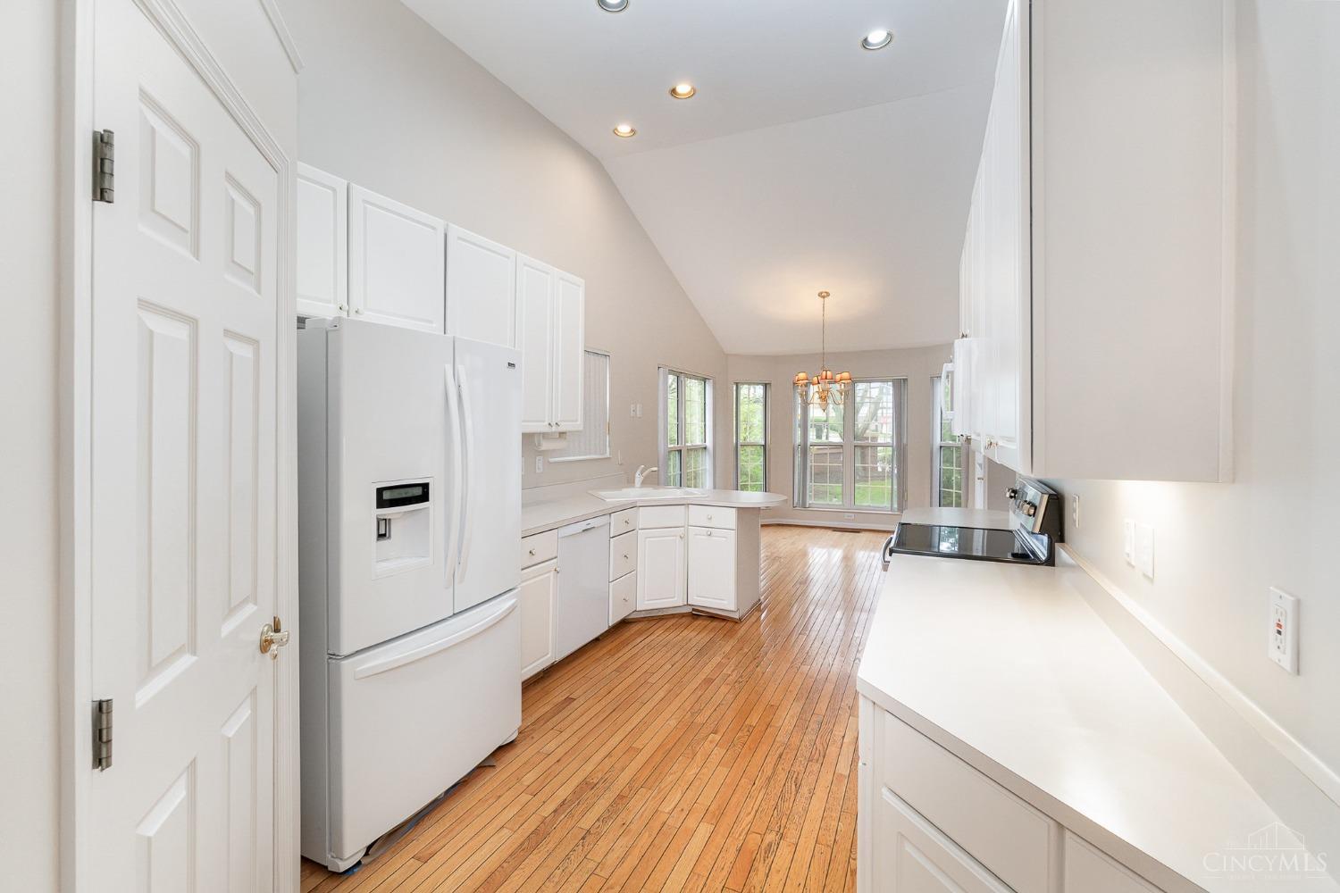 4209 St Andrews Place, Blue Ash, Ohio image 5