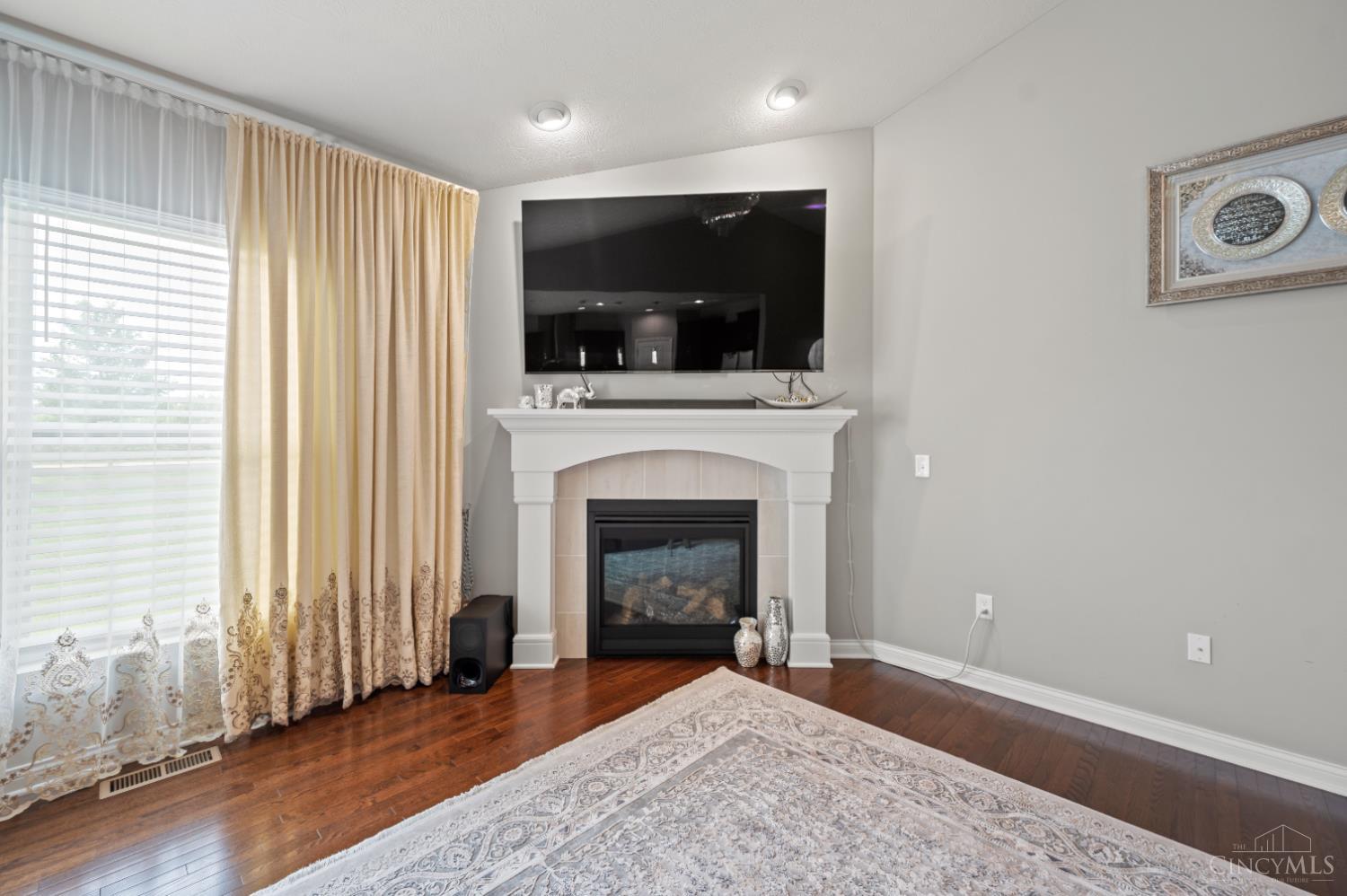 9252 W Meadow Drive, West Chester, Ohio image 8