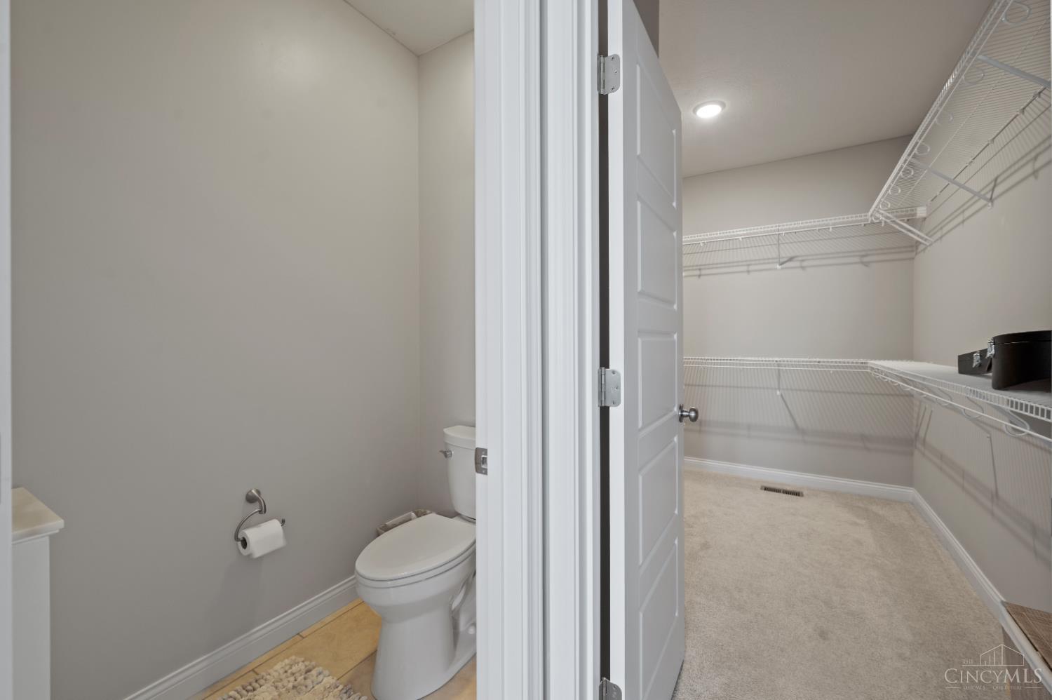 9252 W Meadow Drive, West Chester, Ohio image 40
