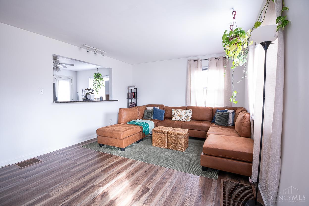 1458 Van Fleet Avenue