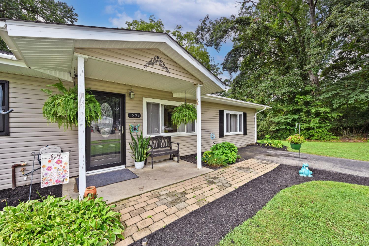 1505 W Main Street
