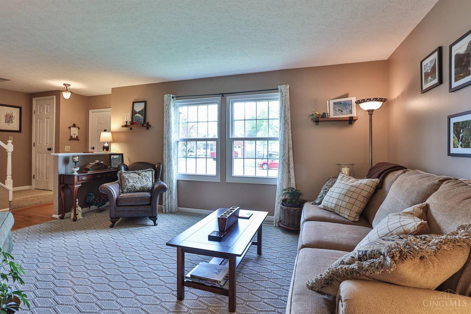 310 Country Trace Drive, Harrison, Ohio image 5
