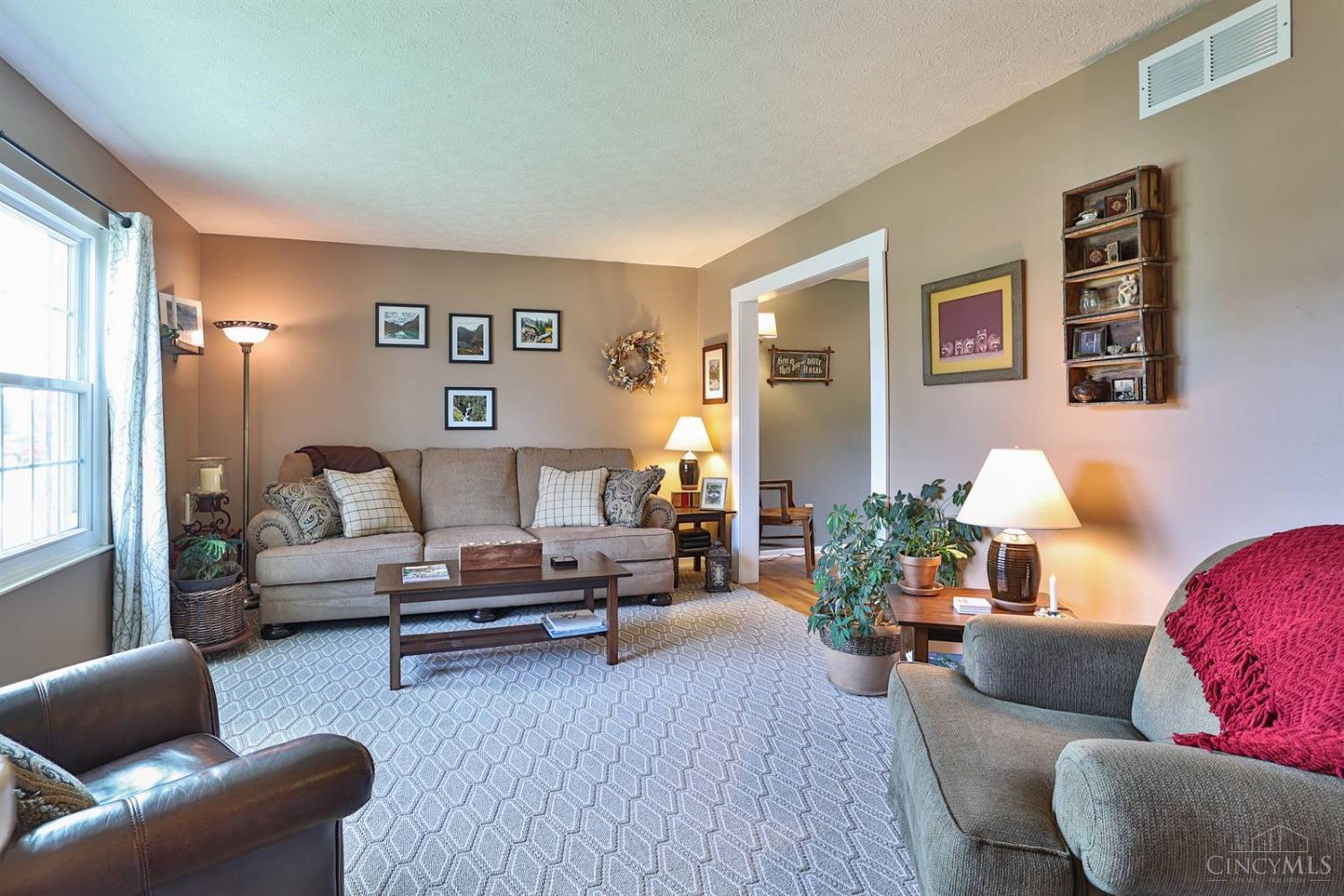 310 Country Trace Drive, Harrison, Ohio image 3