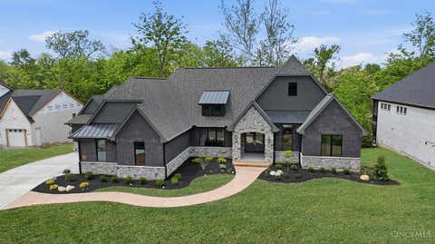 Photo of 18 Chimney Ridge Drive, Loveland, OH 45140 (MLS # 1882698)