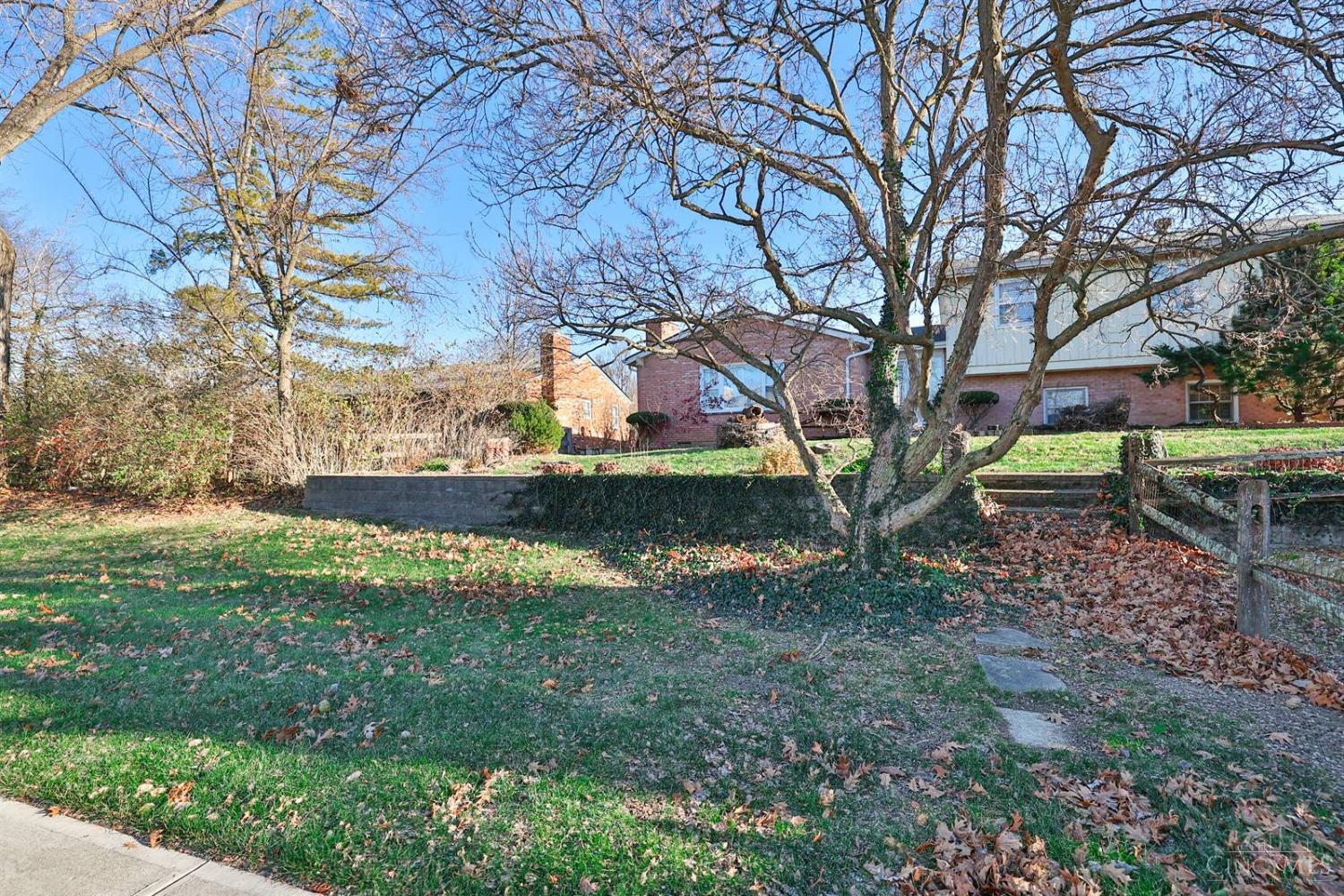 1924 Centerbrook Court, Springfield Twp., Ohio image 36