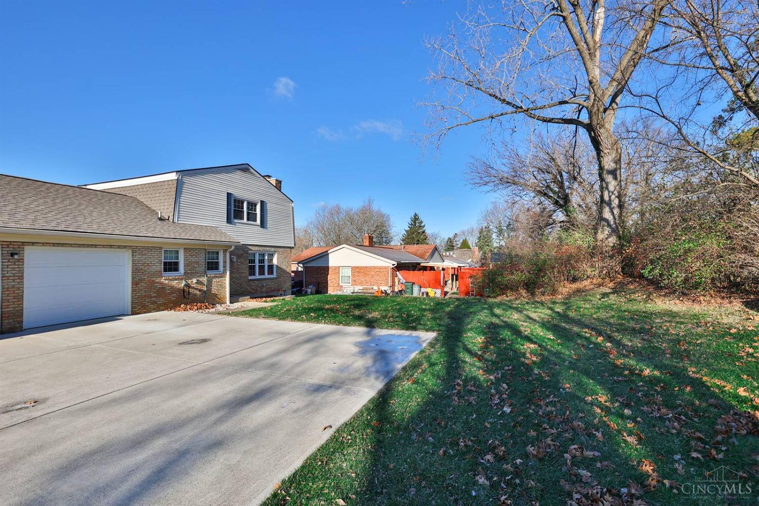 1924 Centerbrook Court, Springfield Twp., Ohio image 38