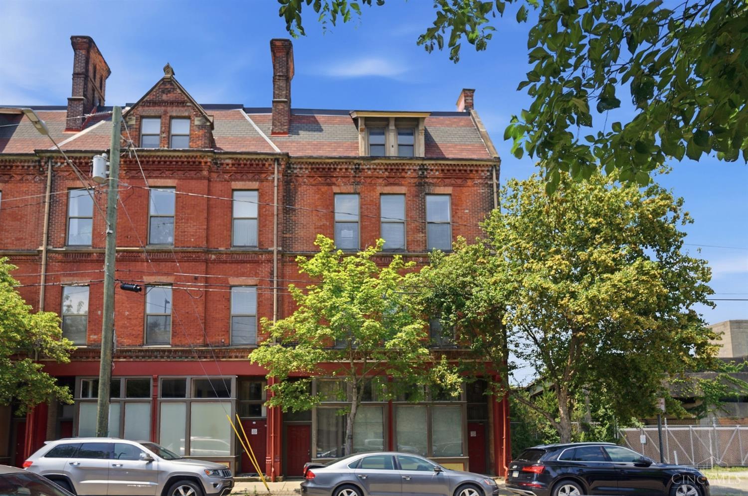 1215 Central Avenue
