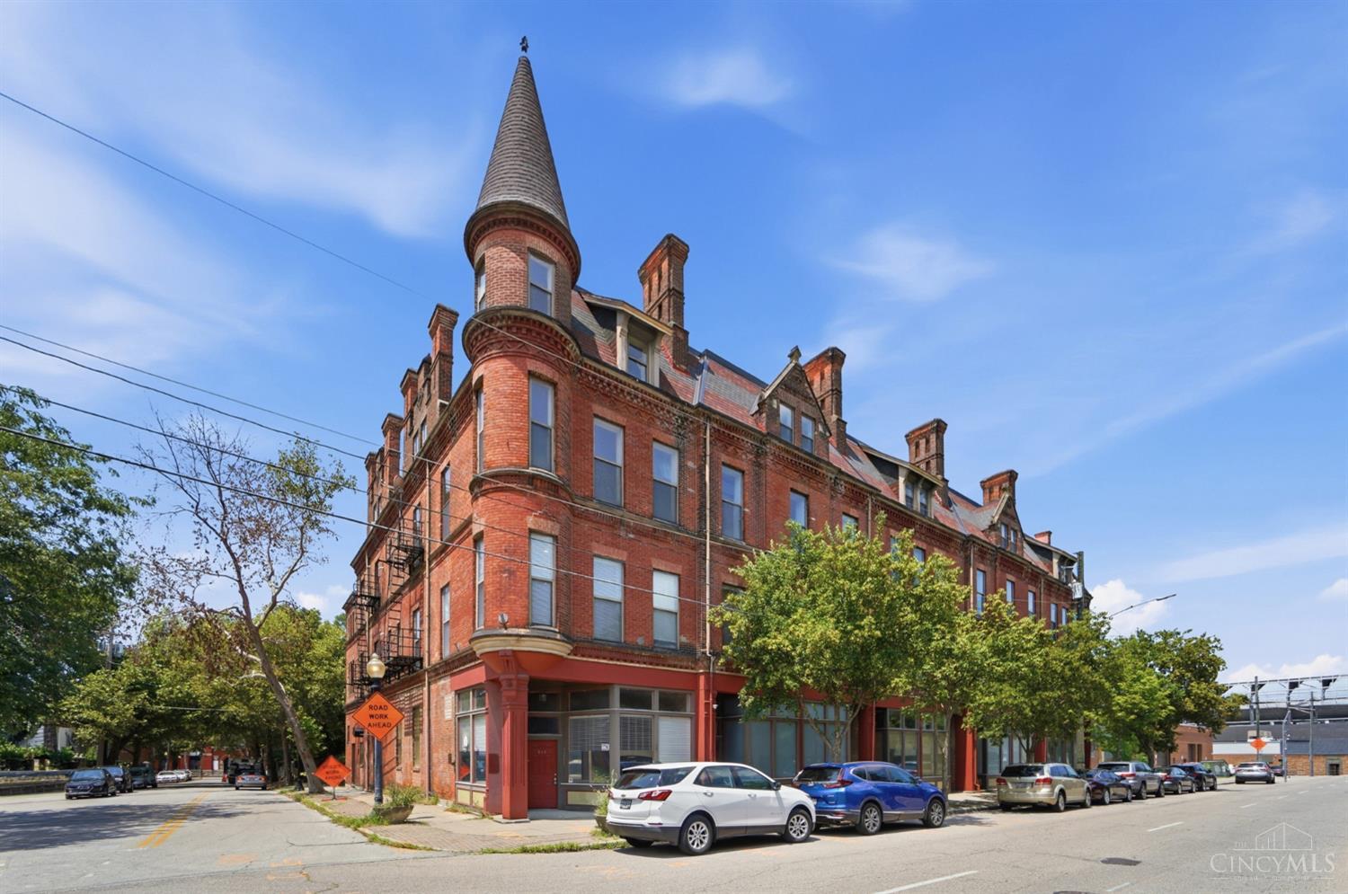 1215 Central Avenue