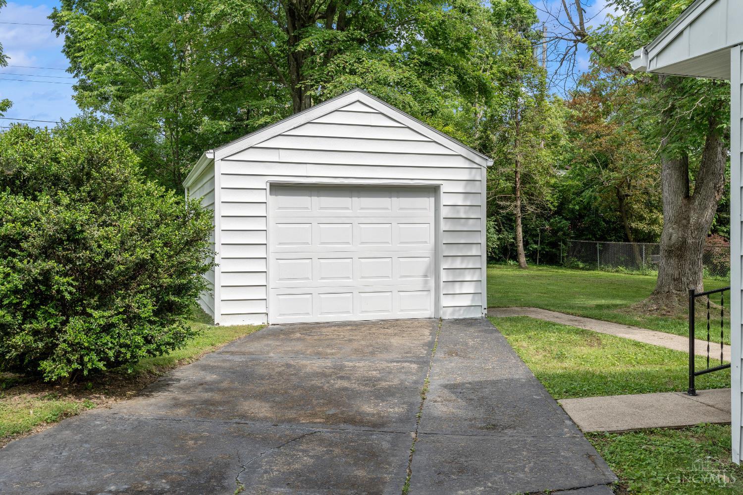 298 Linton Drive, Wilmington, Ohio image 4