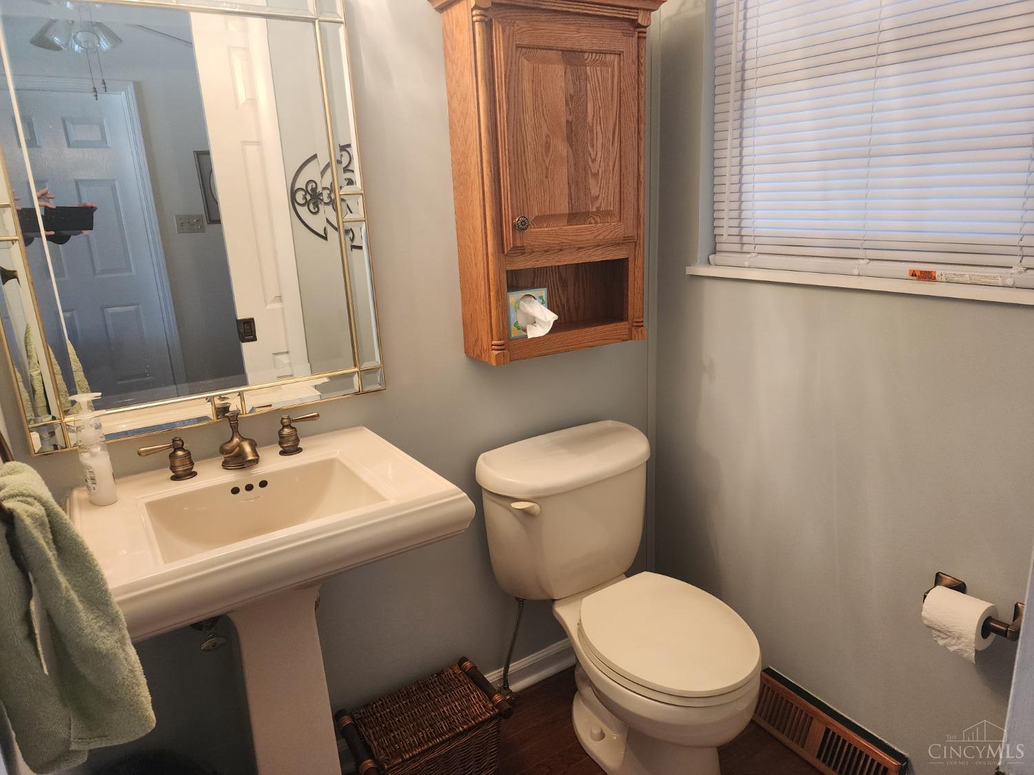 8355 Julie Marie Drive, West Chester, Ohio image 12