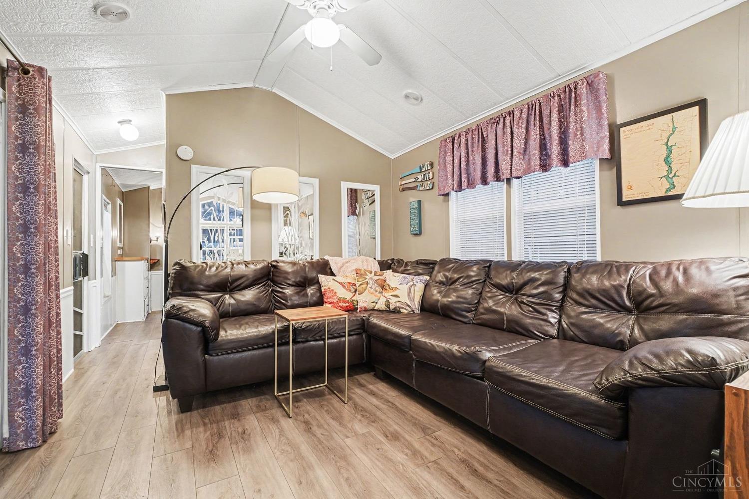 162 W Old State Road 101 162