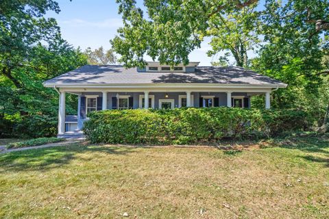 Photo of 5465 Lester Road, Cincinnati, OH 45213 (MLS # 1853634)