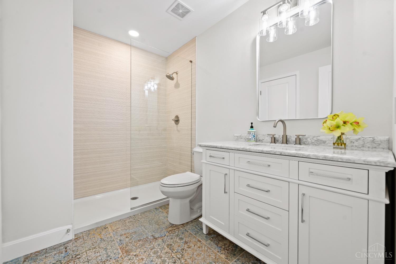 4658 Manorlake Drive, Mason, Ohio image 21