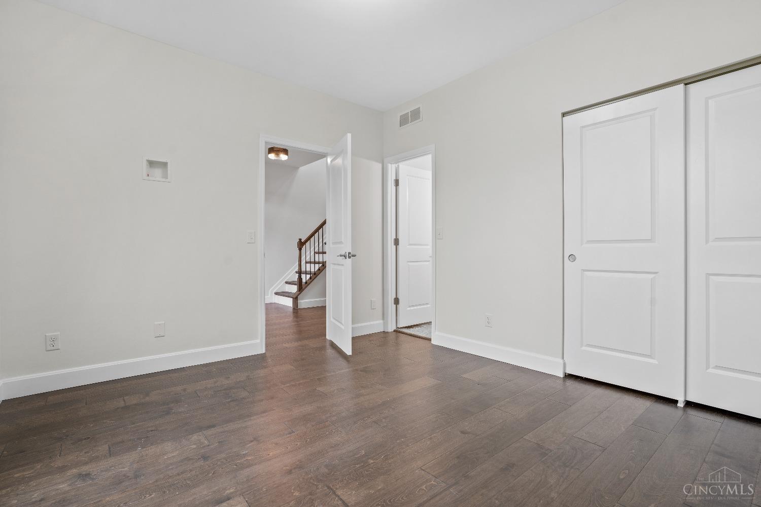 4658 Manorlake Drive, Mason, Ohio image 19