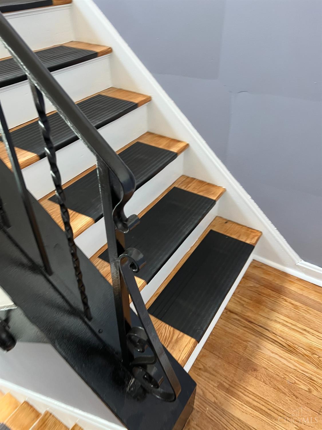 3914 E Gatewood Lane