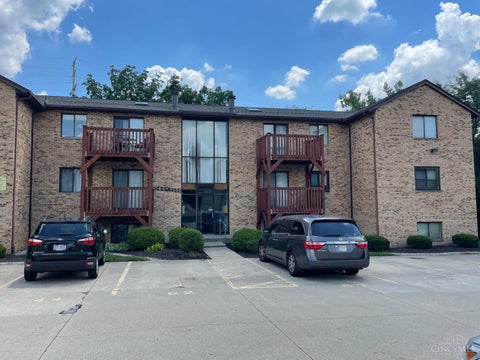 Condo For Rent - 9564 Woodland Hills Drive<br/> Butler County, West Chester, OH 45011