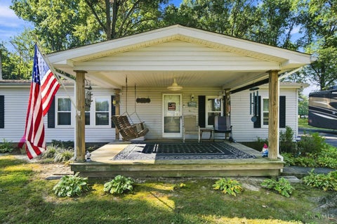 Photo of 2116 Oakland Locust Ridge Rd RD, Mt Orab, OH 45154 (MLS # 1894036)