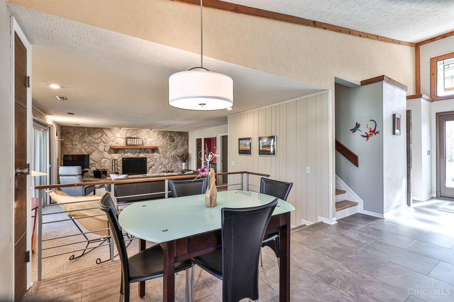 9591 Heather Court, Blue Ash, Ohio image 20
