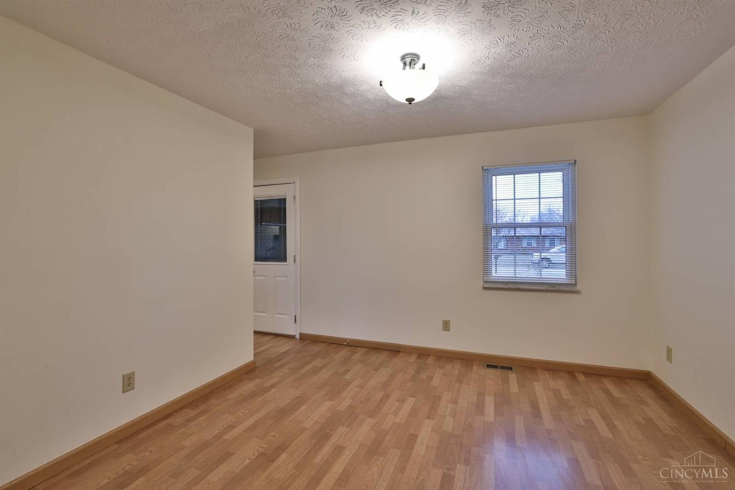 5250 Travelle Terrace, Fairfield, Ohio image 10