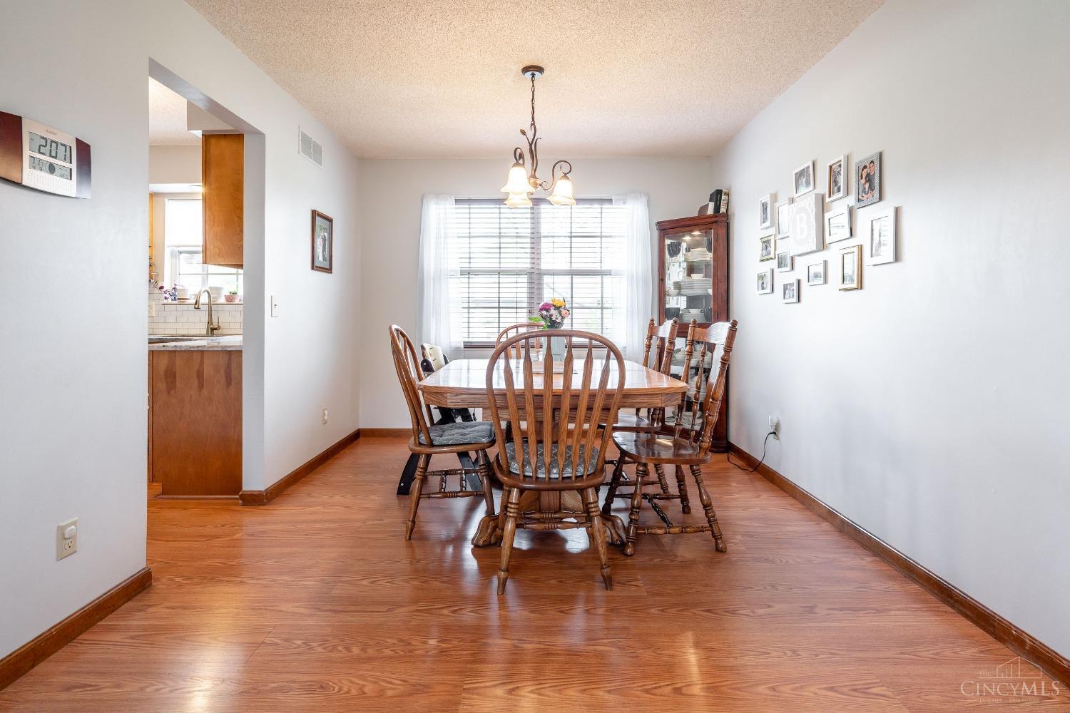6130 Lindsey Court, Middletown, Ohio image 12