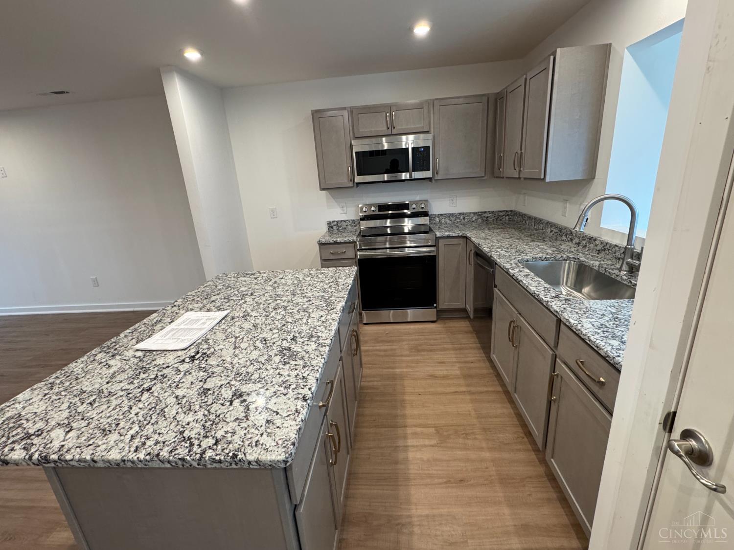 2924 Huntington Drive