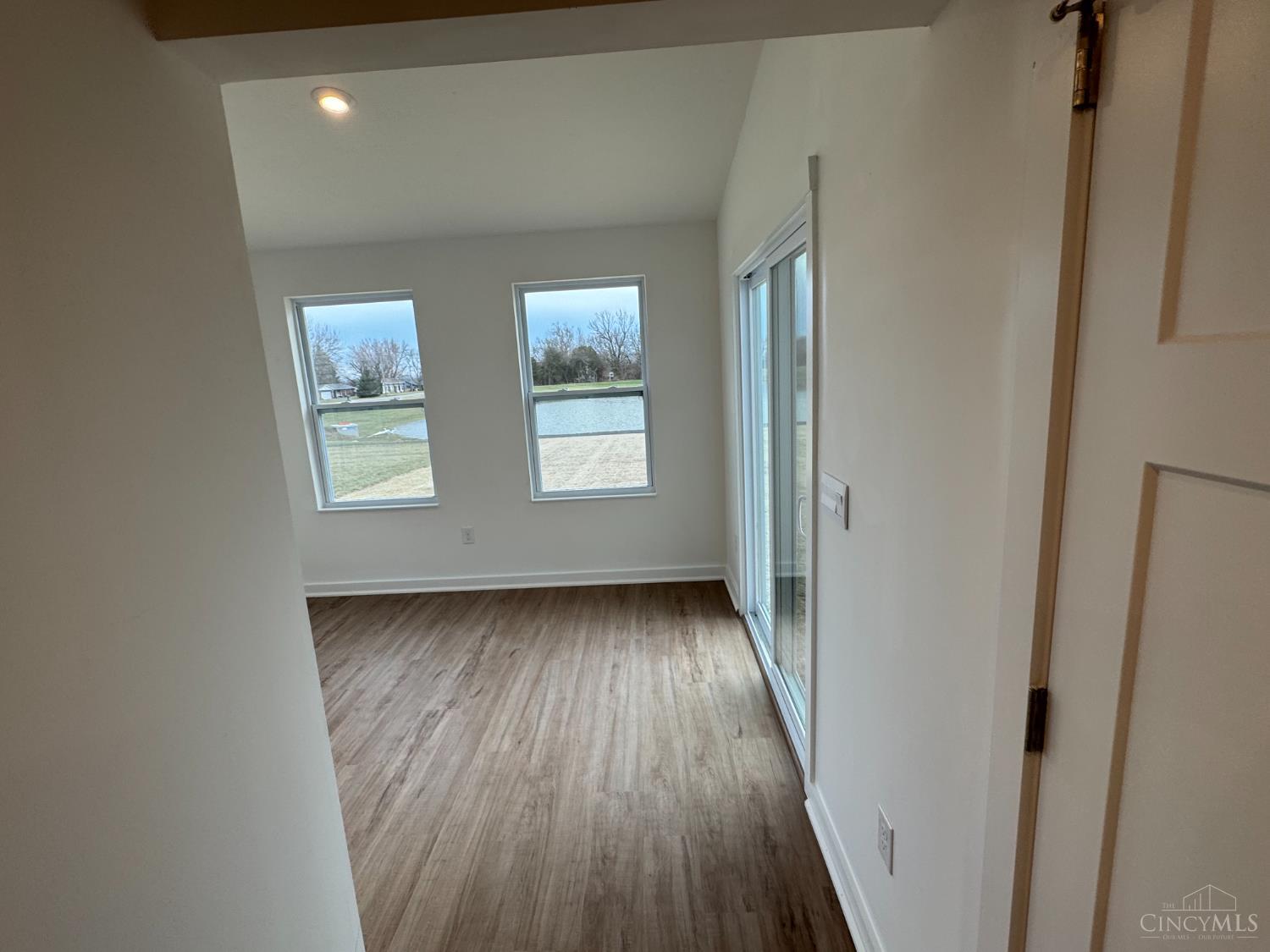 2924 Huntington Drive