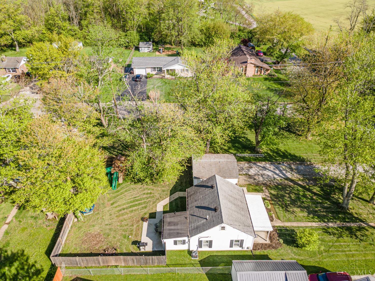 322 Willow Street, Williamsburg, Ohio image 28