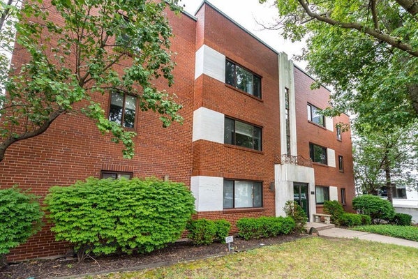 2210 VICTORY PKWY APT 2A, CINCINNATI, OH 45206 - Image 2c510f7c1d111014146aeb8ea6f093eb/387610322