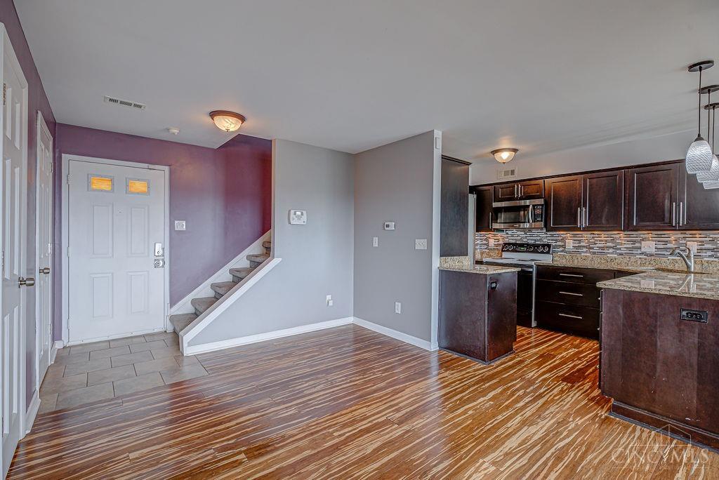 2500 Warsaw Avenue #18, Cincinnati, Ohio image 9