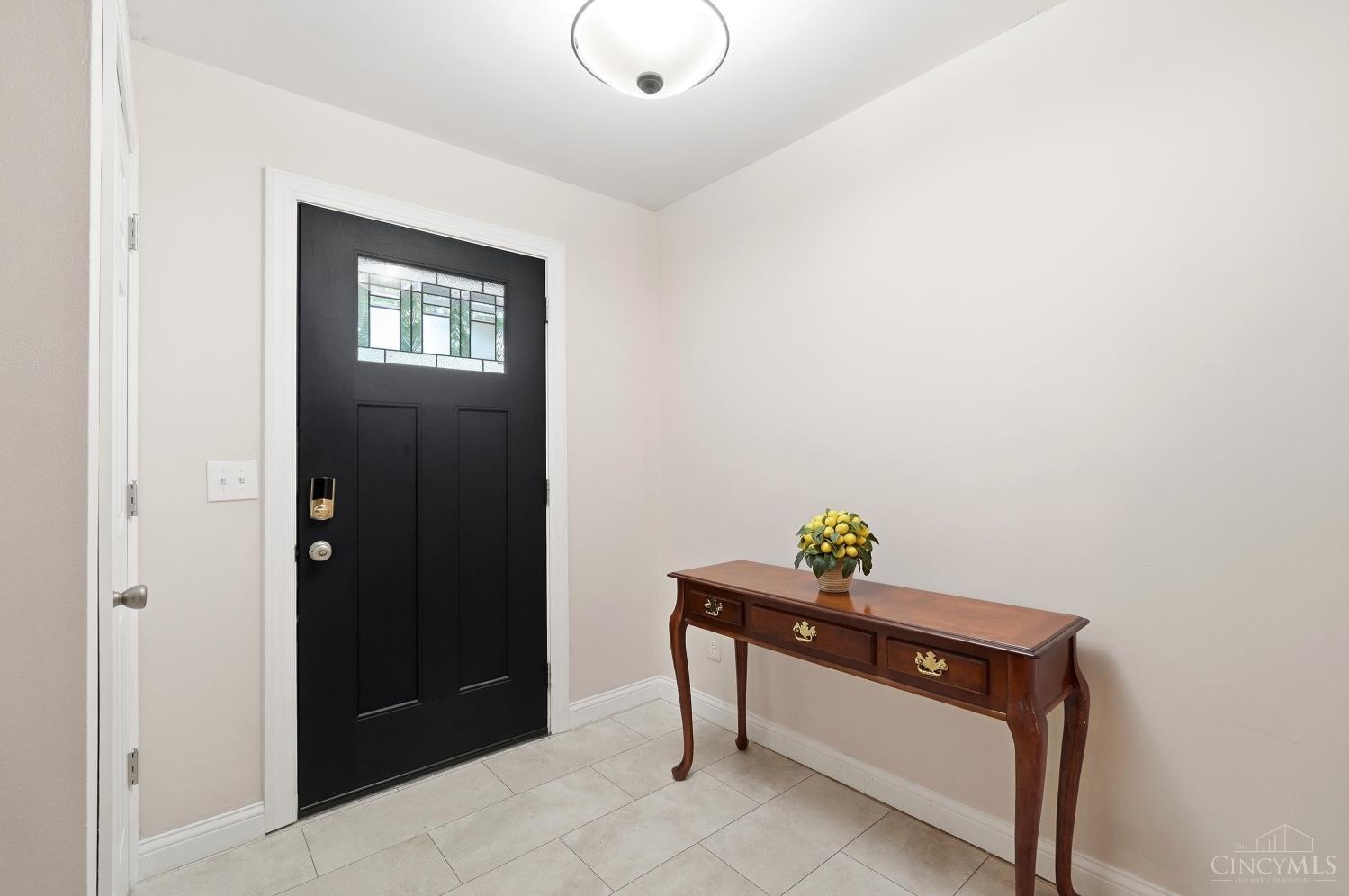 9062 Fontainebleau Terrace