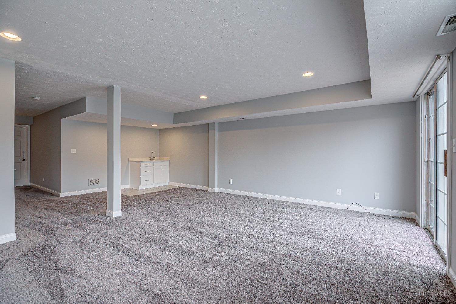 10555 Montgomery Road #69, Montgomery, Ohio image 29