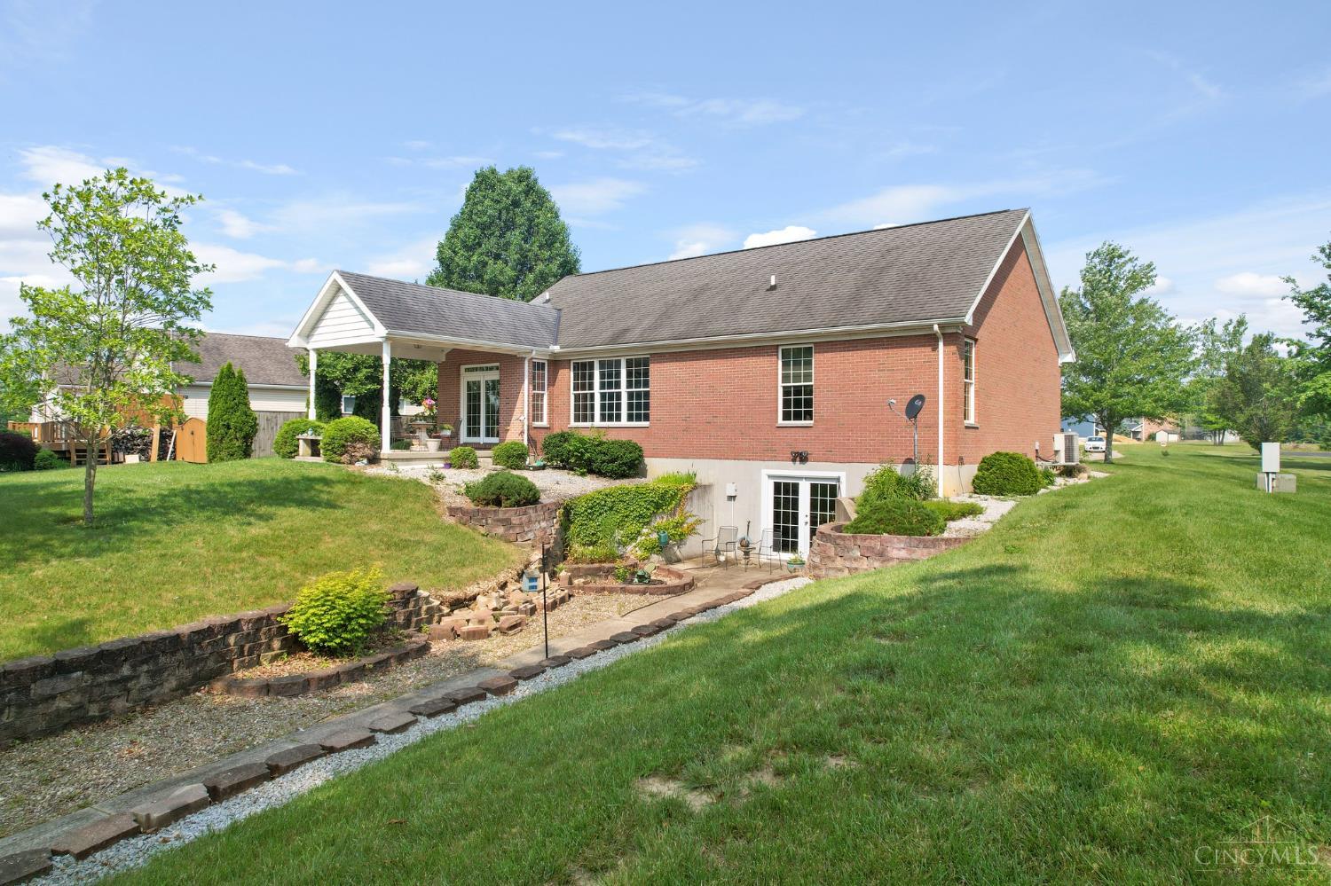 440 Waynoka Drive, Franklin, Ohio image 10