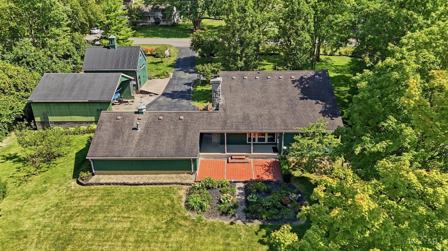 6535 Weidner Road