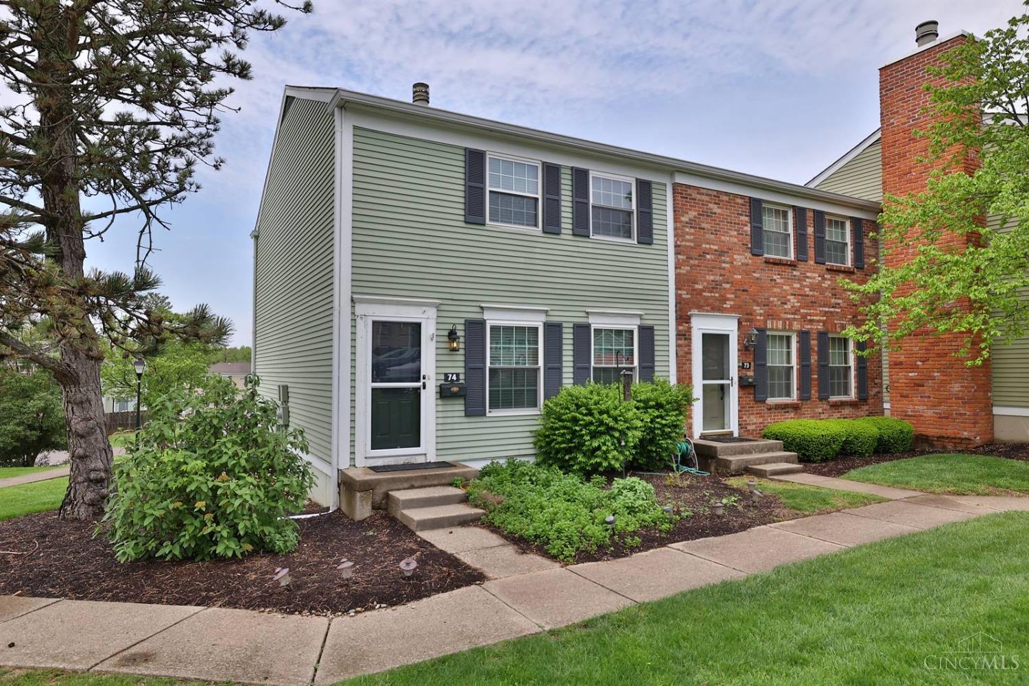 74 Applewood Drive, Fairfield, Ohio image 1