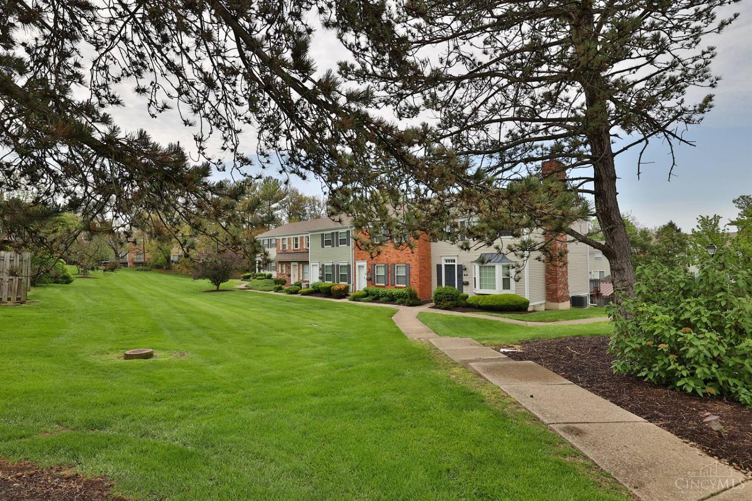 74 Applewood Drive, Fairfield, Ohio image 37