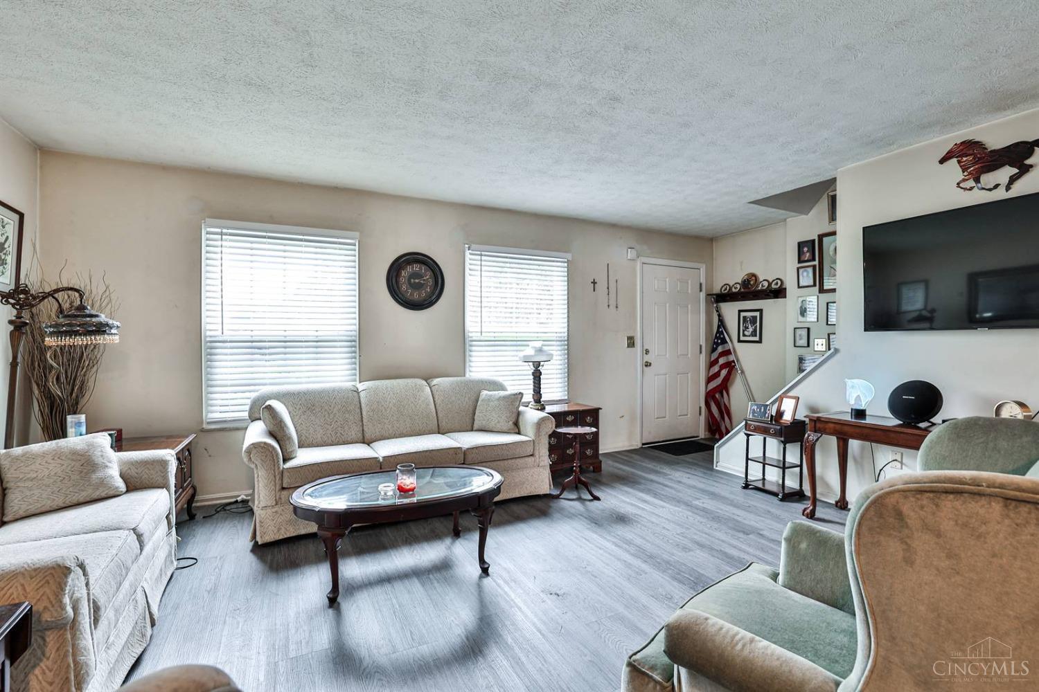 74 Applewood Drive, Fairfield, Ohio image 8