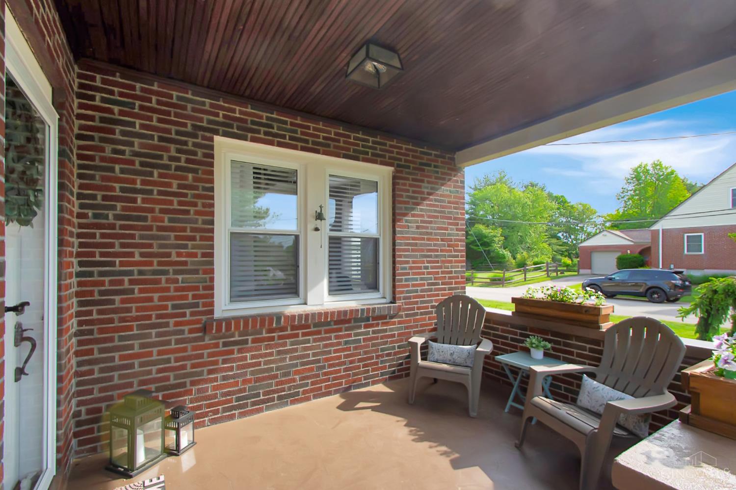 6134 Cherokee Drive