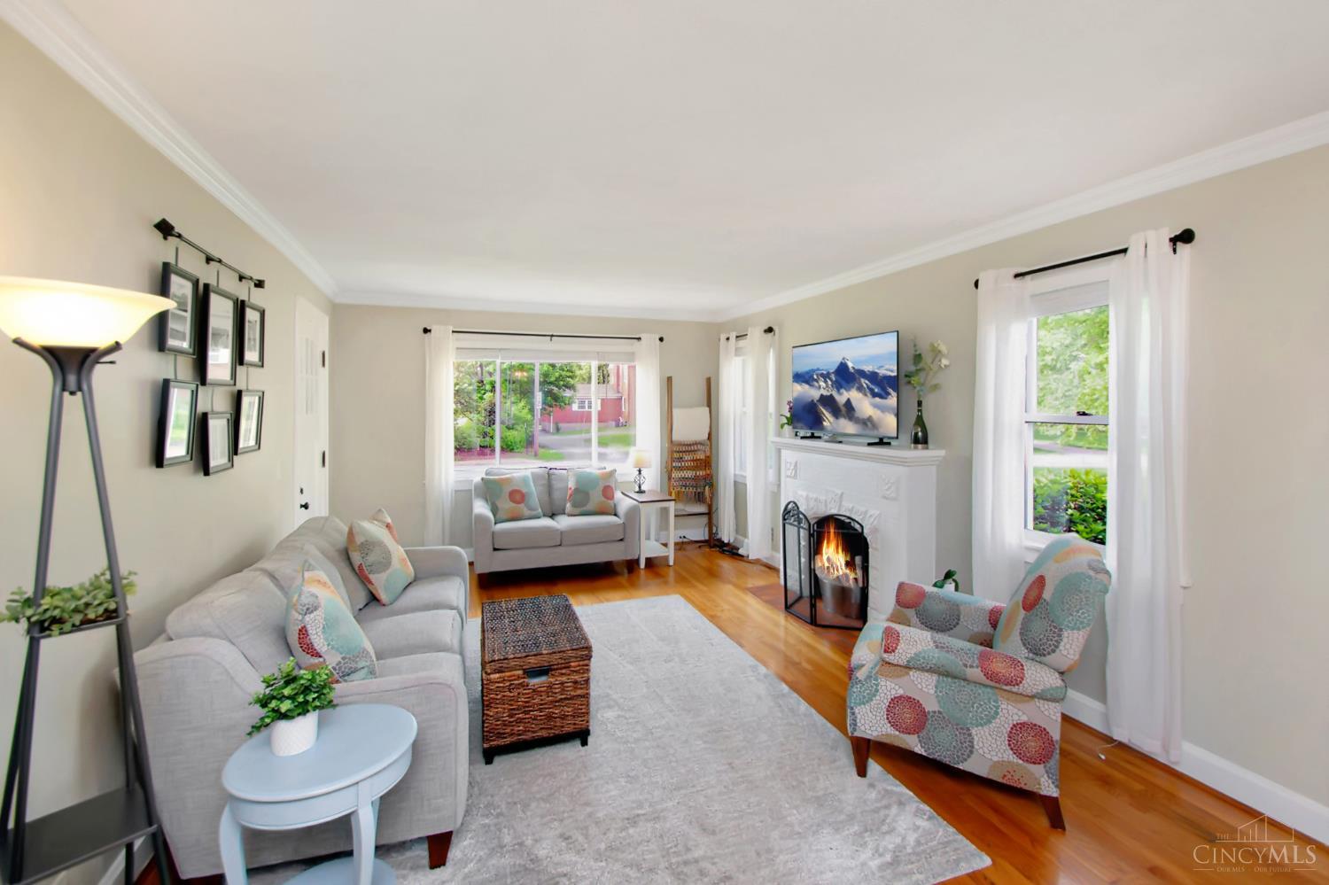 6134 Cherokee Drive