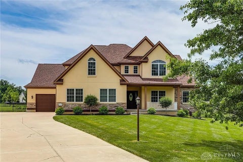 Photo of 61 White Beech CT, Clearcreek Township, OH 45066 (MLS # 1889771)