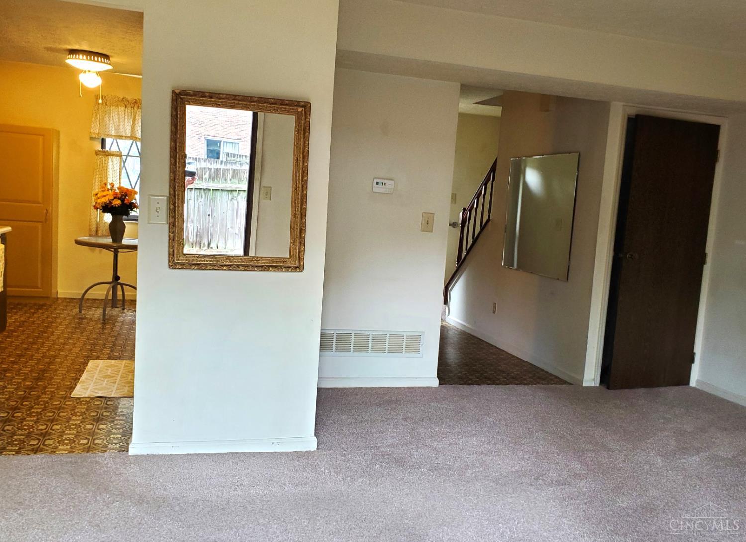 9521 Haddington Court, Colerain Twp, Ohio image 4